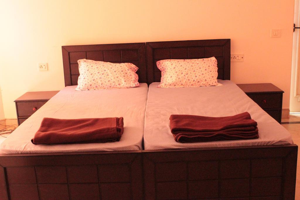 Social Rehab Hostel Bangalore Exterior photo