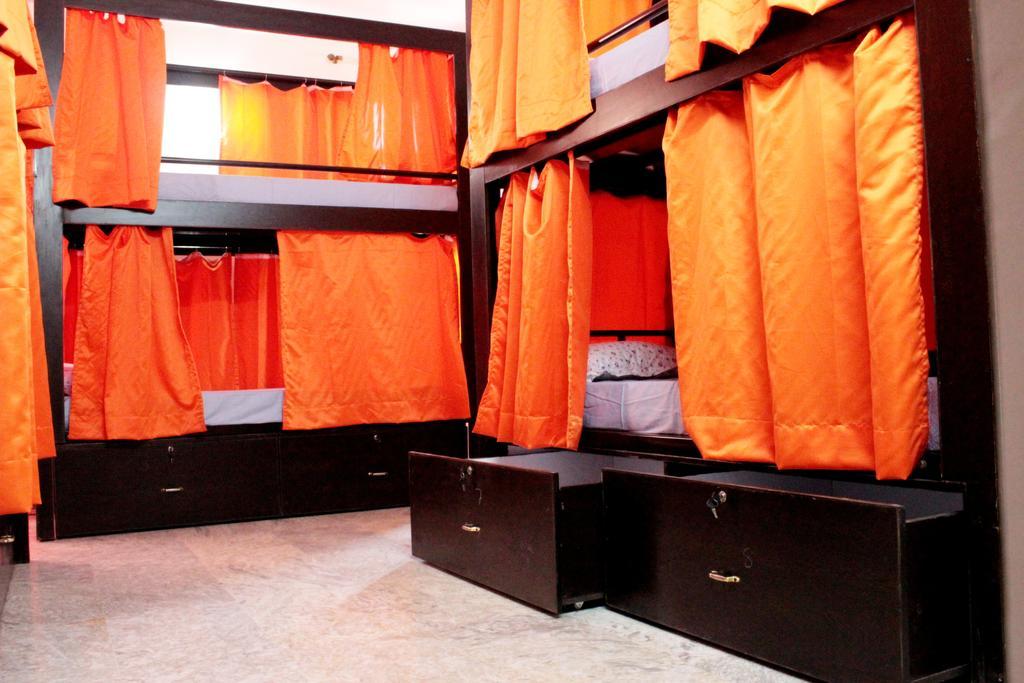 Social Rehab Hostel Bangalore Exterior photo